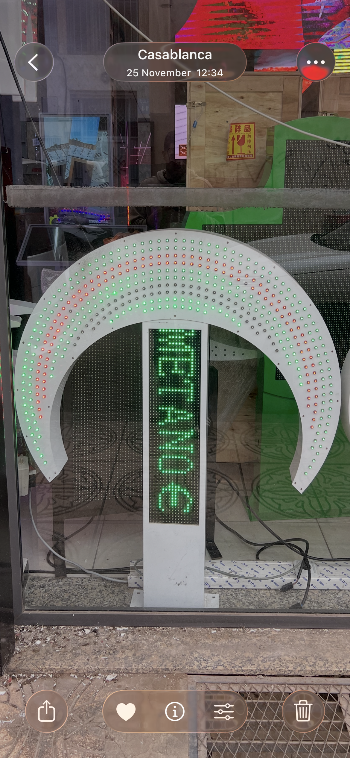 Enseigne LED Pharmacie Programmable – Modèle Croissant & Croix (Double Face)